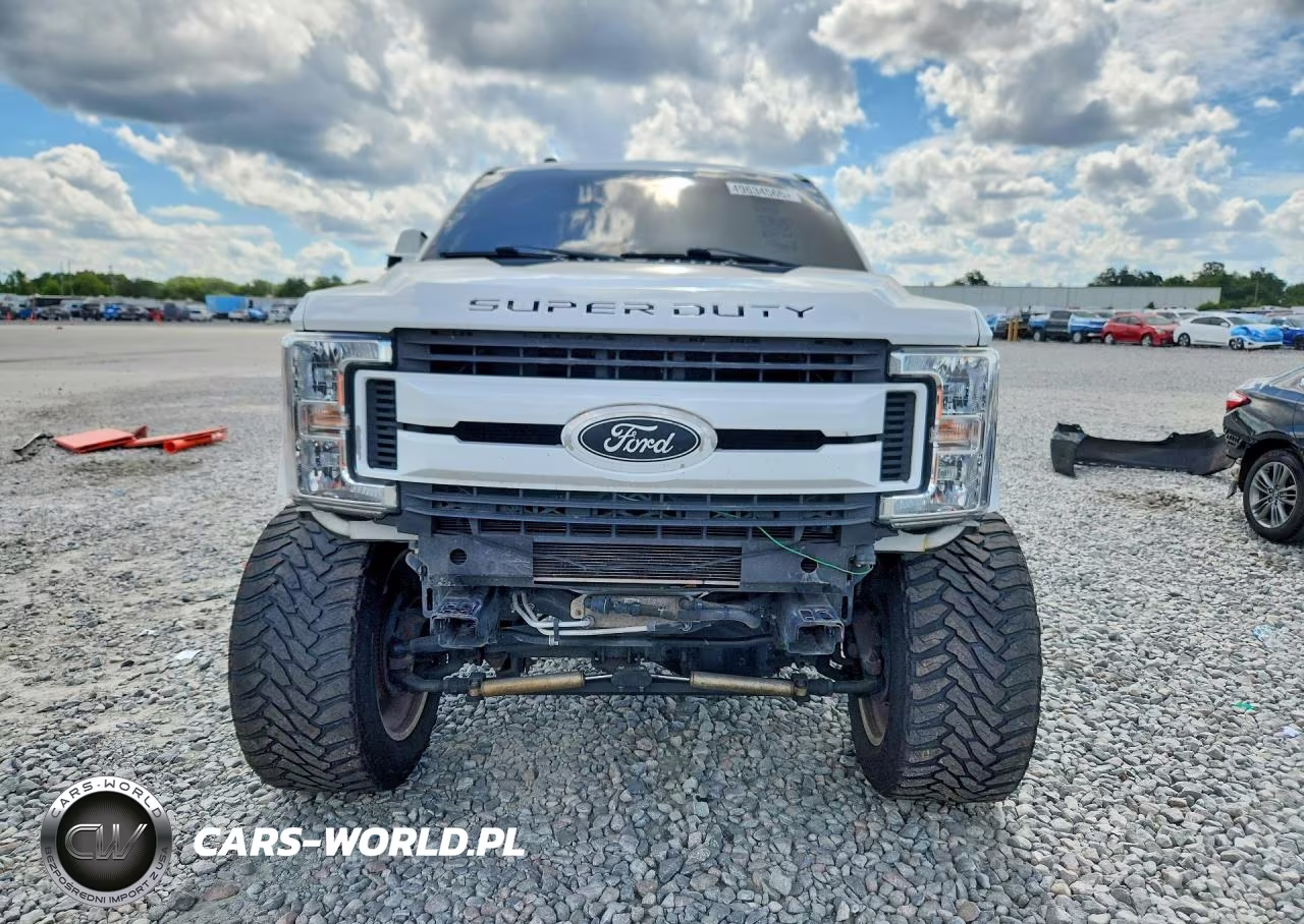 2018 Ford F250 Super Duty VIN:1FT7W2BT6JEC60343 - 5
