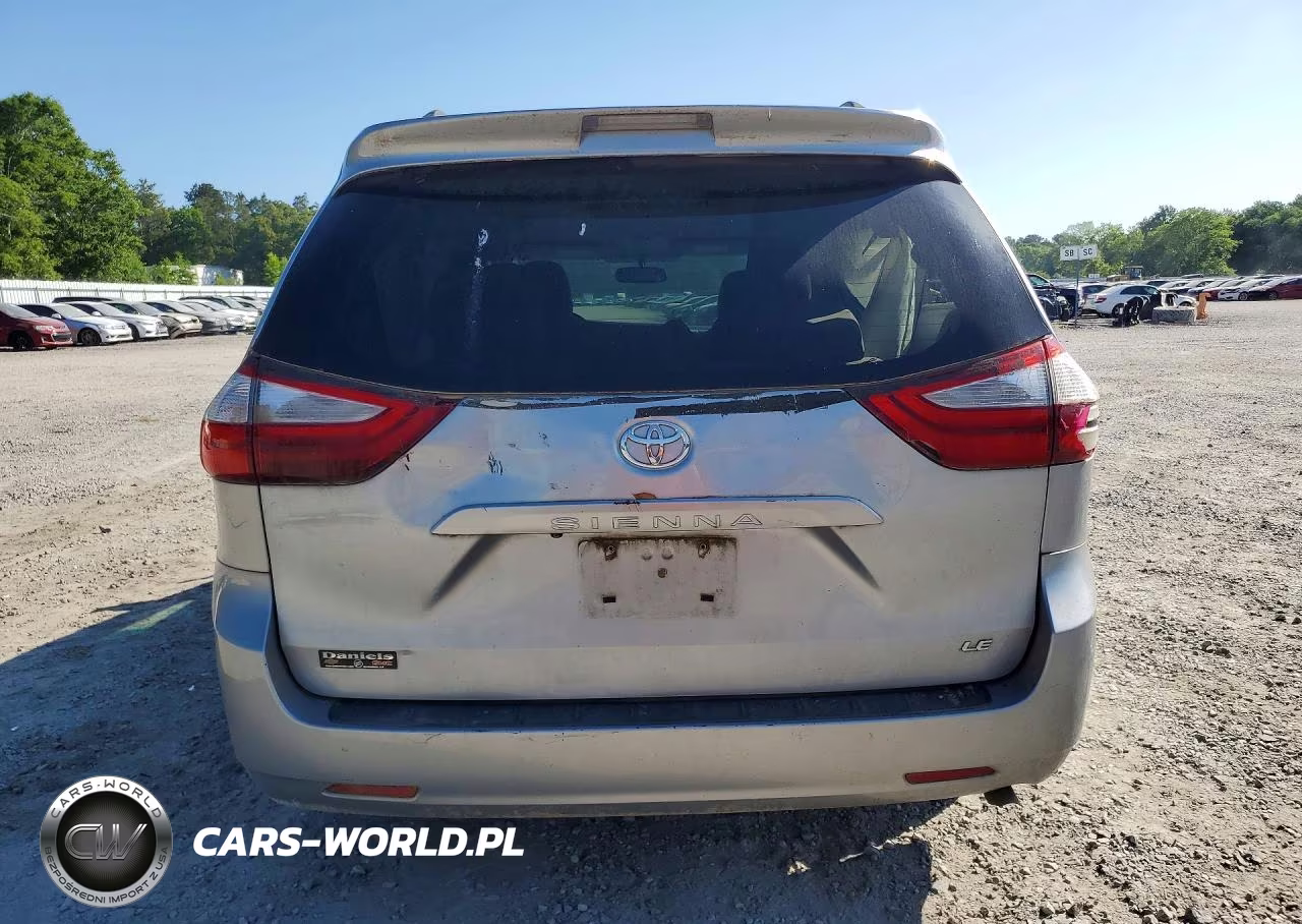 2015 Toyota Sienna Le VIN:5TDKK3DC7FS527984 - 6
