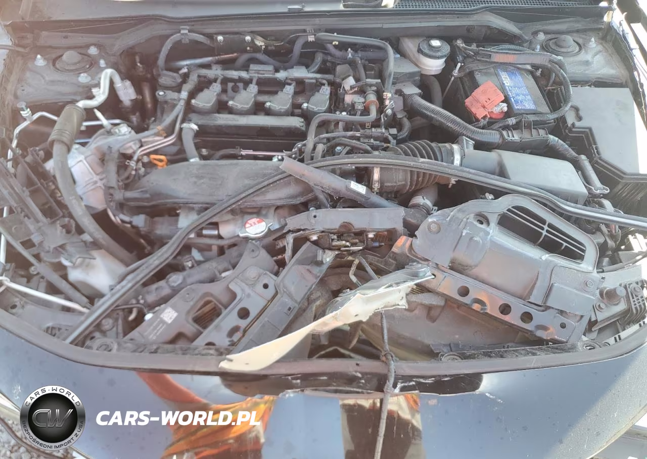2024 Honda Civic Touring VIN:2HGFE1F95RH325342 - 11