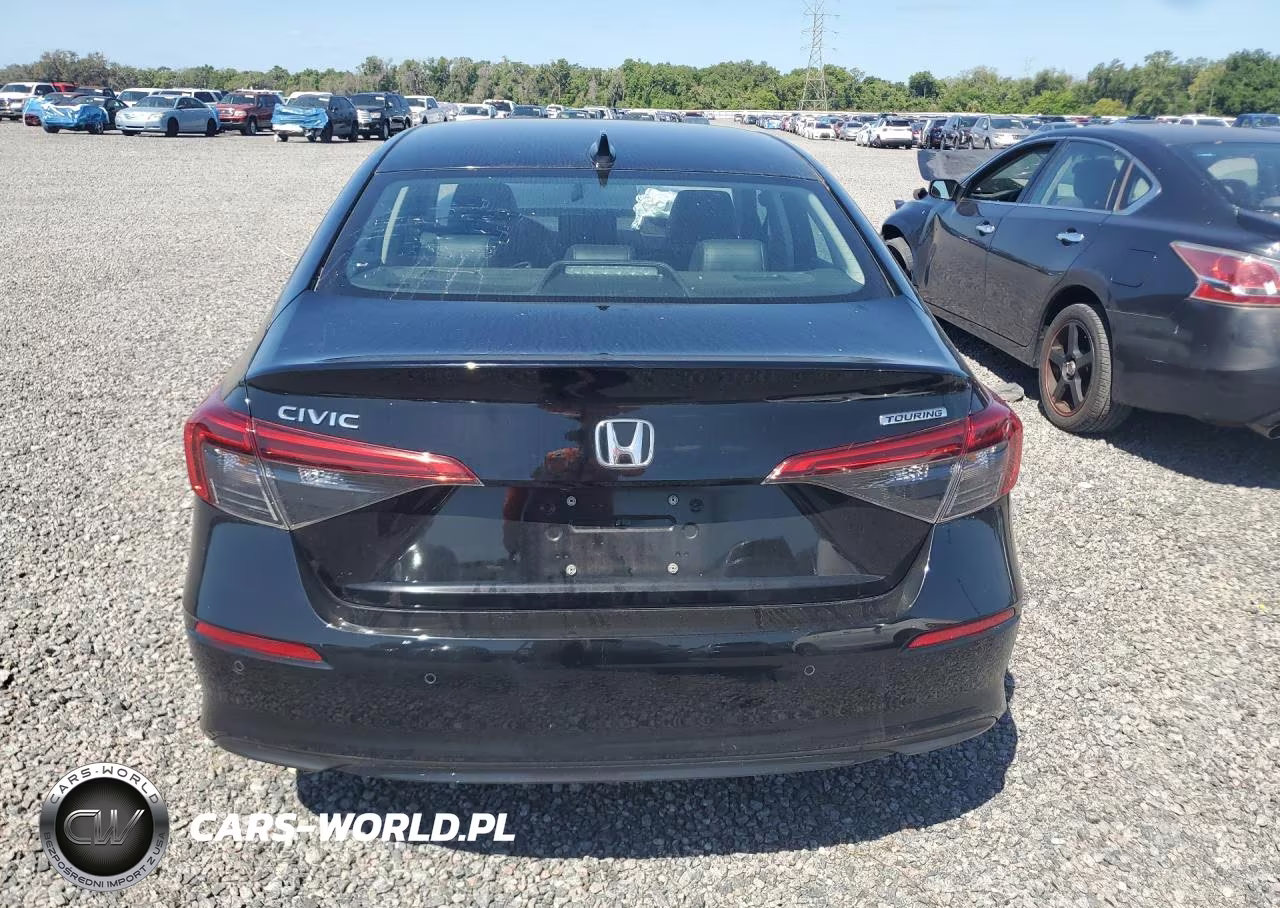2024 Honda Civic Touring VIN:2HGFE1F95RH325342 - 6