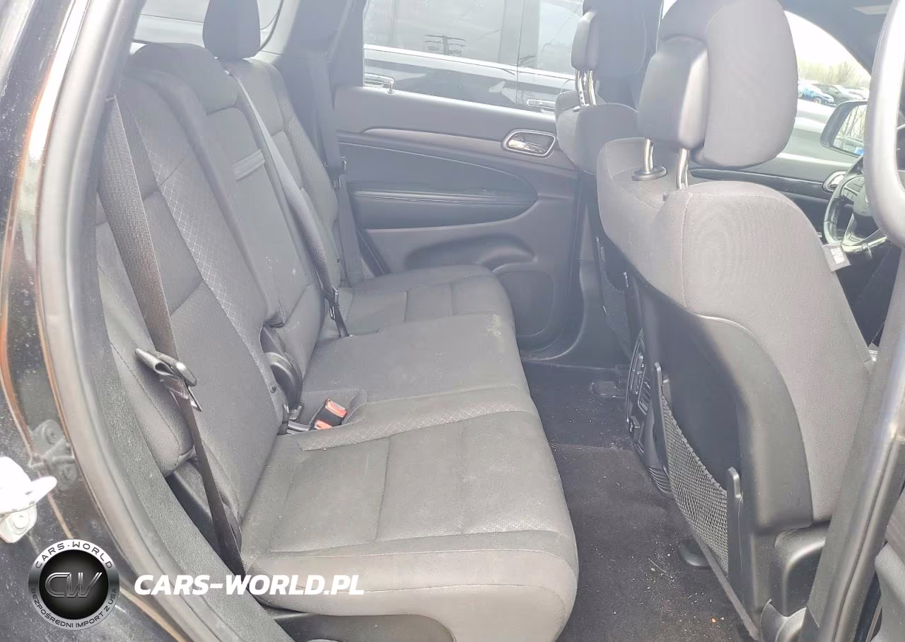 2018 Jeep Grand Cherokee Laredo VIN:1C4RJFAG3JC503511 - 11