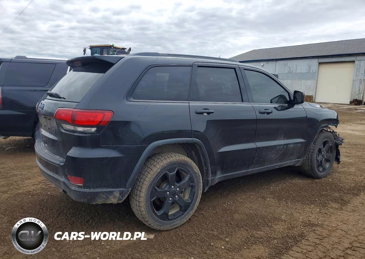 2018 Jeep Grand Cherokee Laredo VIN:1C4RJFAG3JC503511 - 3