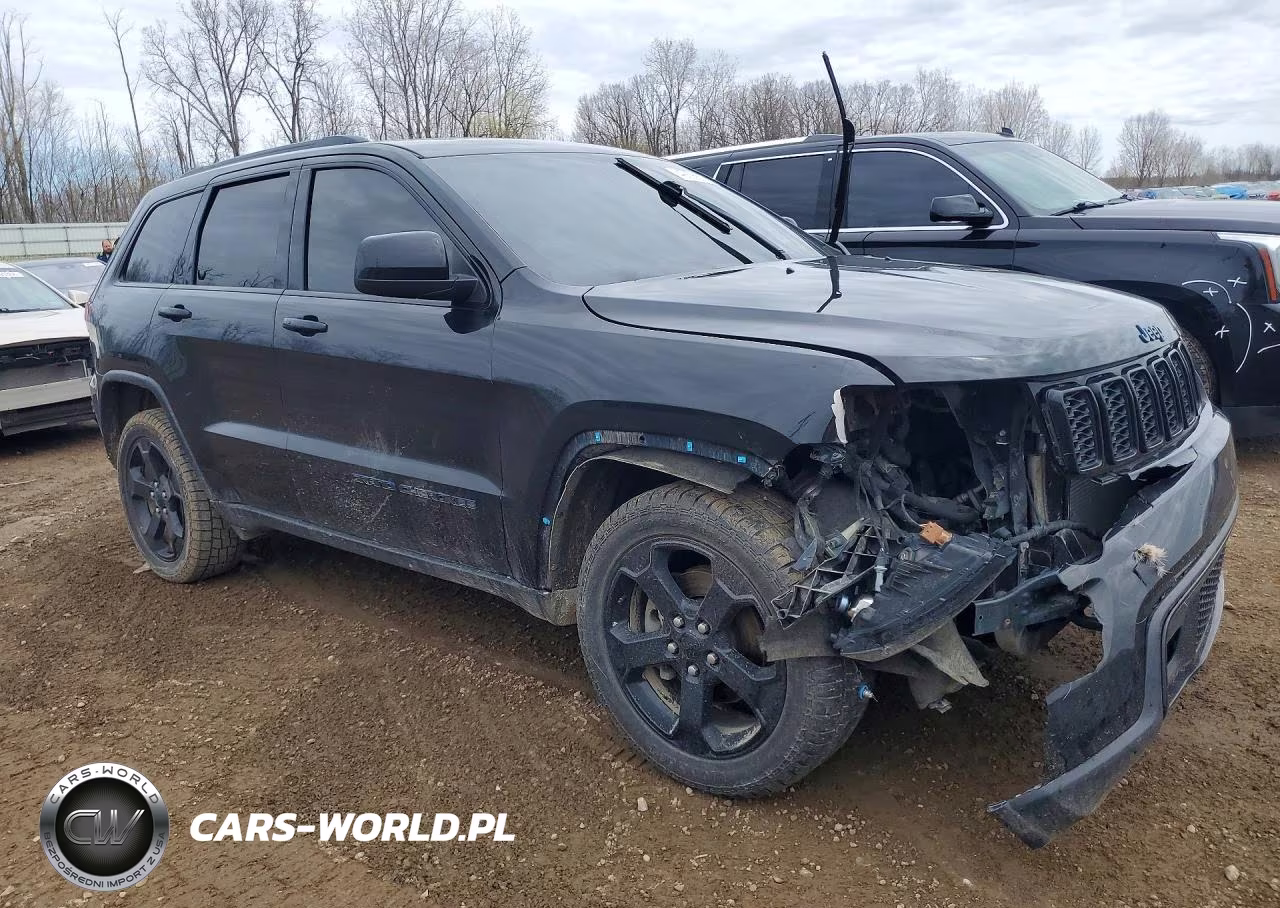 2018 Jeep Grand Cherokee Laredo VIN:1C4RJFAG3JC503511 - 4