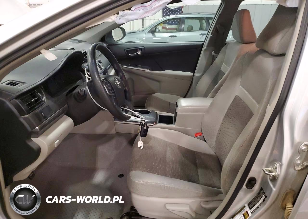 2014 Toyota Camry Hybrid Le VIN:4T1BD1FK0EU105449 - 7