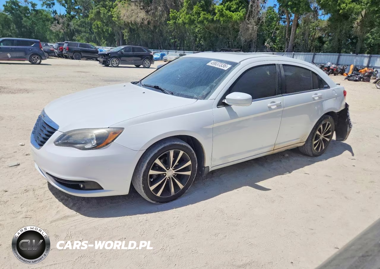 2012 Chrysler 200 S – zdjęcie 1 z 12