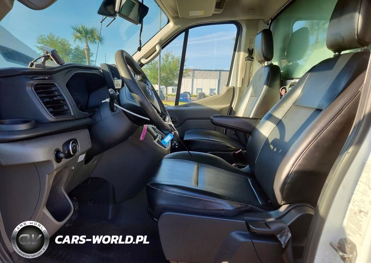 2020 Ford Transit Delivery Truck VIN:1FDBW5Z8XLKB30322 - 7