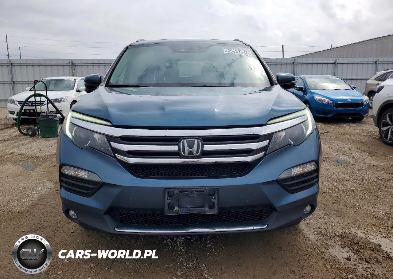 2017 Honda Pilot Touring VIN:5FNYF6H96HB009595 - 5