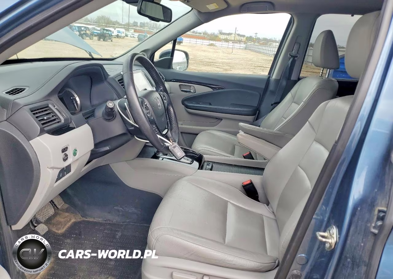 2017 Honda Pilot Touring VIN:5FNYF6H96HB009595 - 7