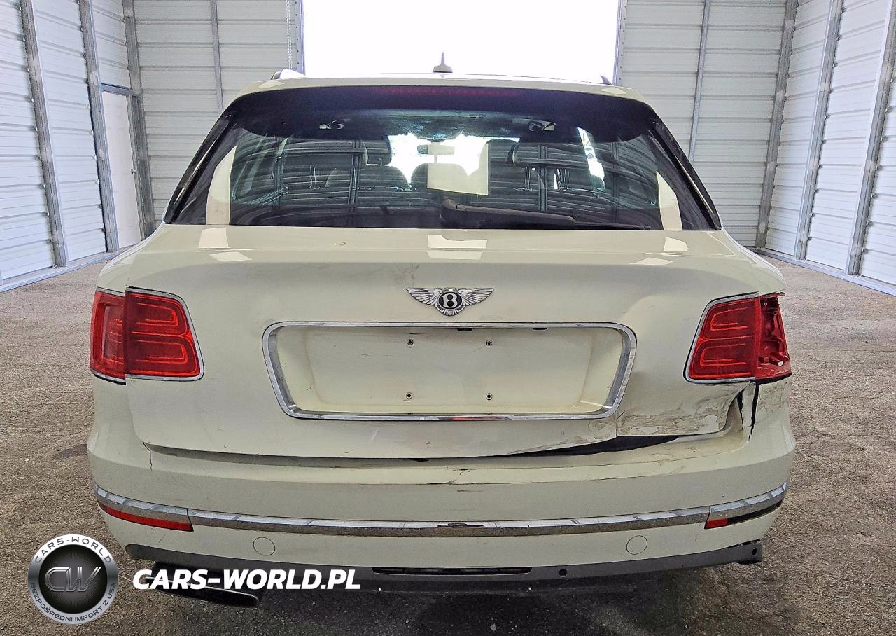 2017 Bentley Bentayga VIN:SJAAC2ZV8HC015170 - 6