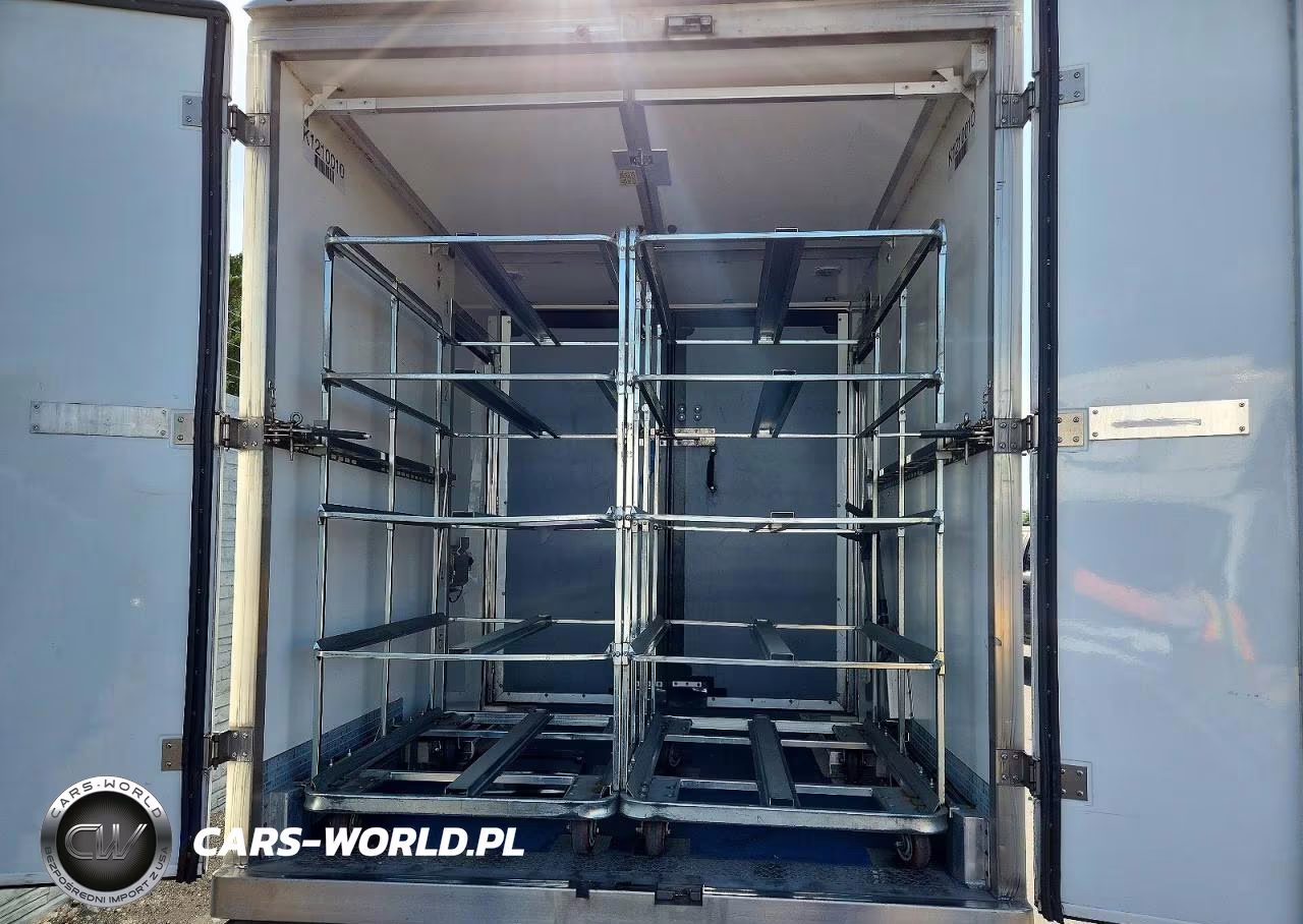 2020 Ford Transit T-350 VIN:1FDBW5Z81LKB80381 - 10