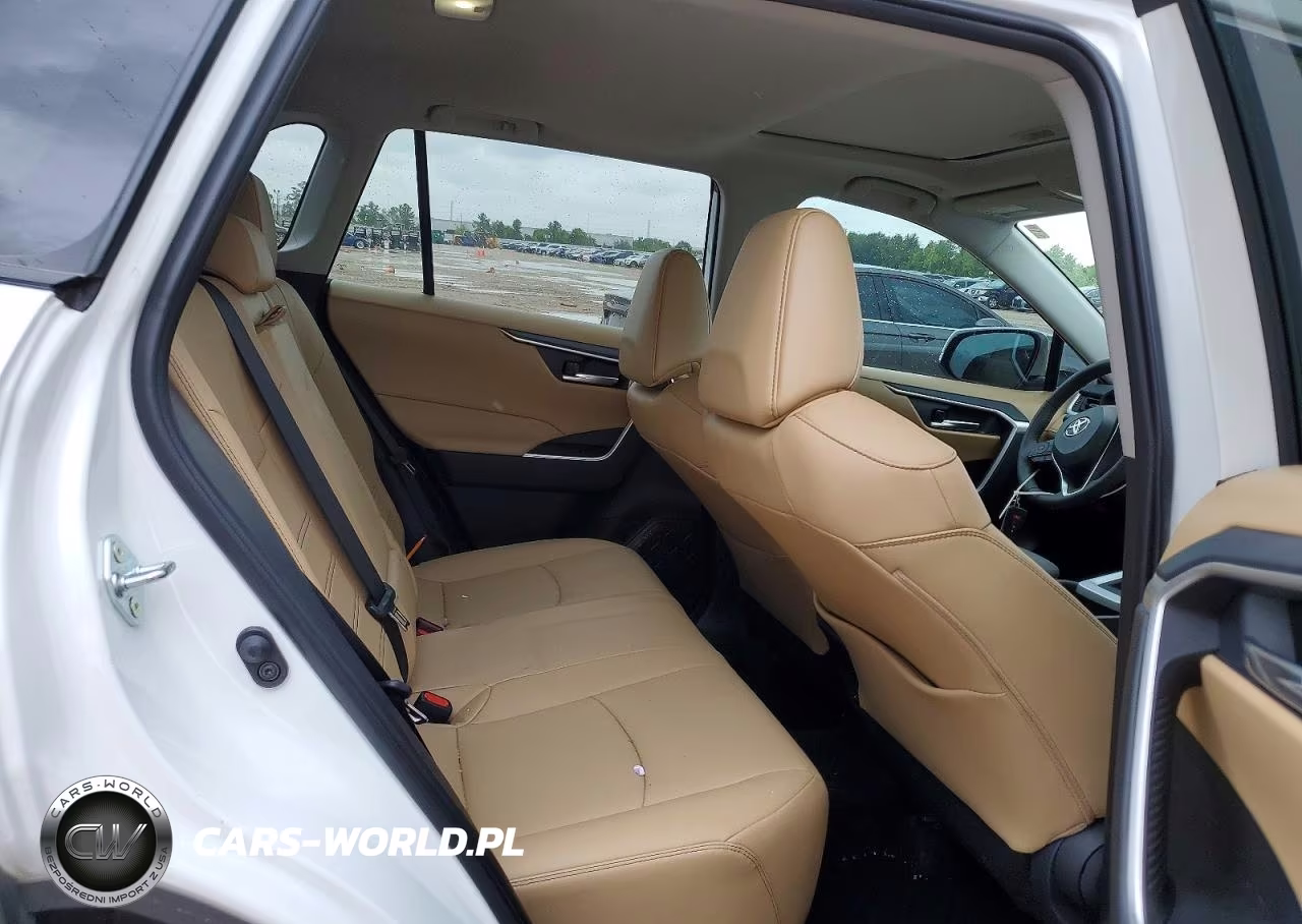 2025 Toyota Rav4 Xle Premium VIN:2T3C1RFVXSW421711 - 11
