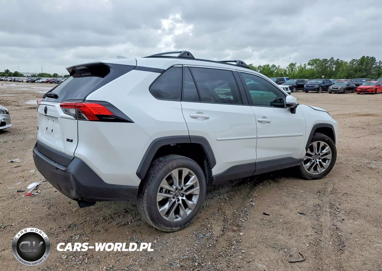 2025 Toyota Rav4 Xle Premium VIN:2T3C1RFVXSW421711 - 3