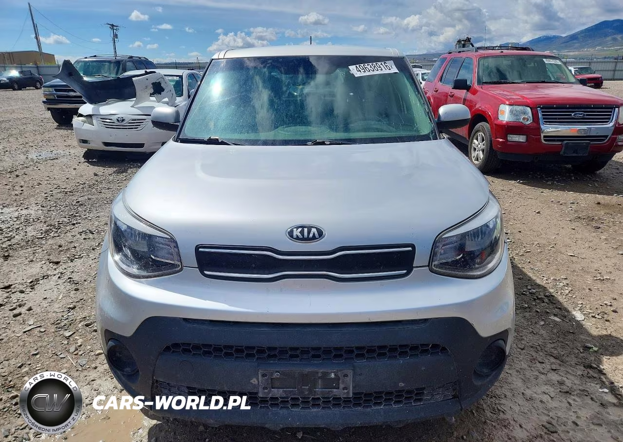 2018 Kia Soul Base VIN:KNDJN2A26J7560826 - 5