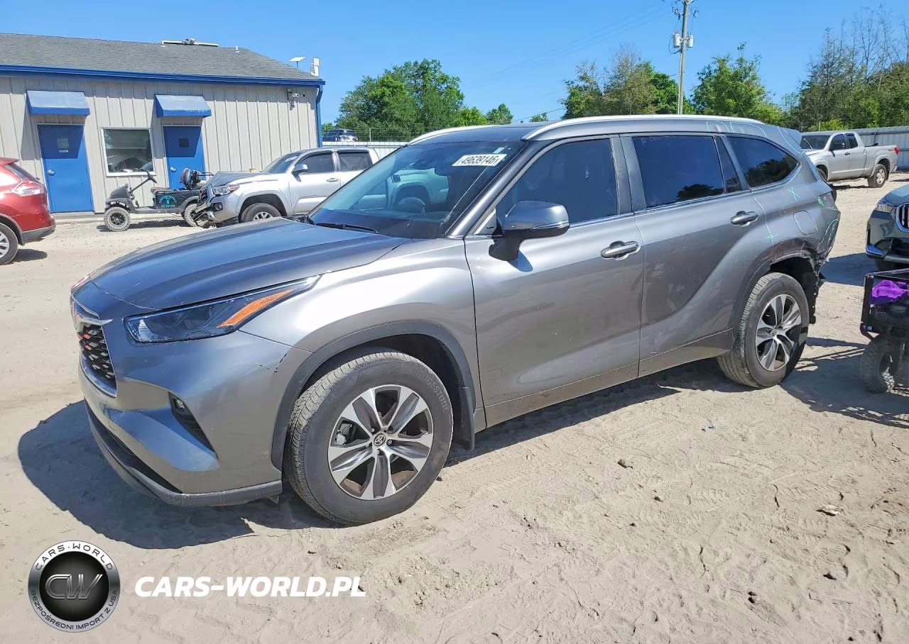 2025 Toyota Highlander Xle VIN:5TDKDRAH4SS552669 - 1