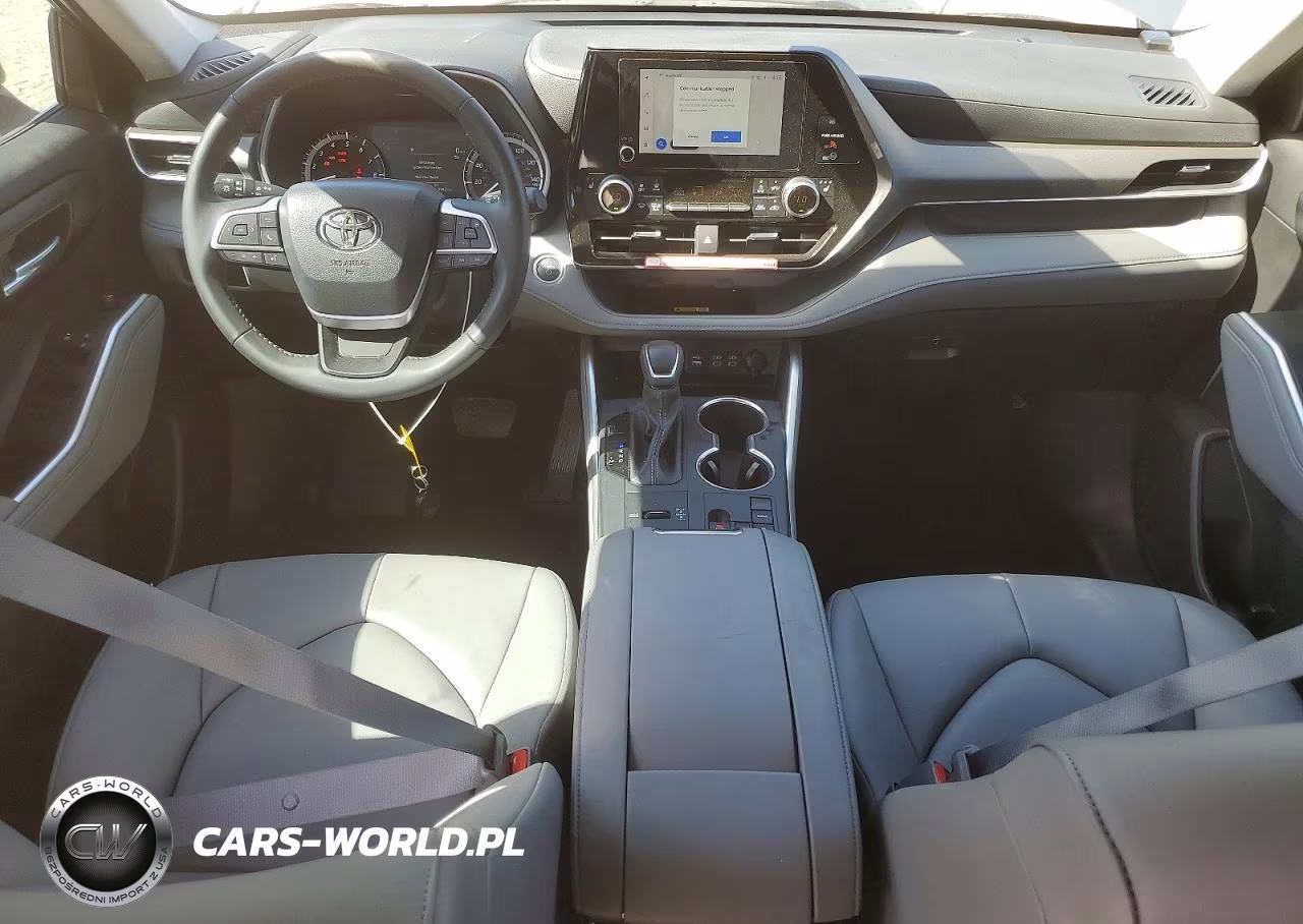 2025 Toyota Highlander Xle VIN:5TDKDRAH4SS552669 - 8
