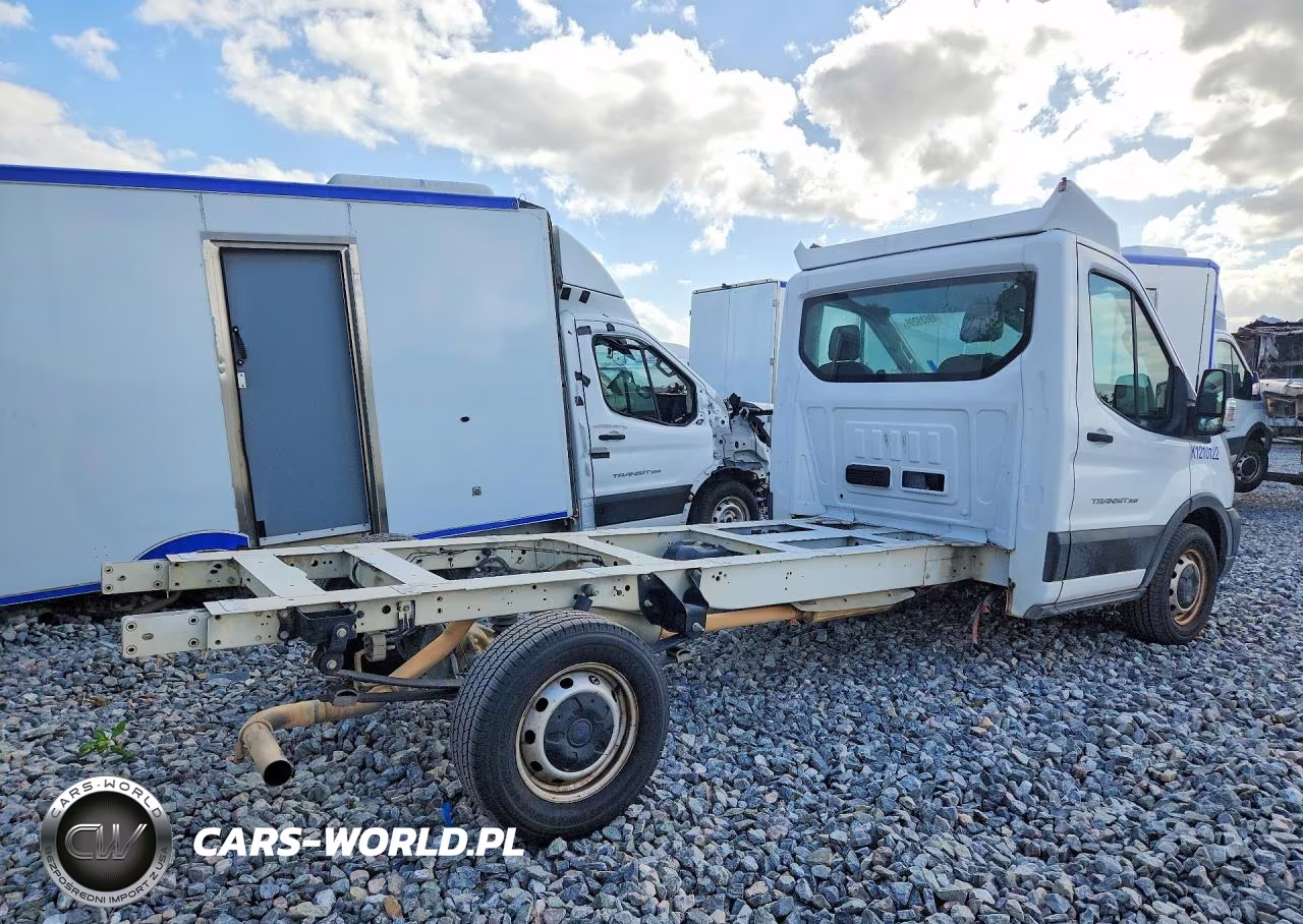 2021 Ford Transit Truck Cab And Chassis VIN:1FDBW5Z88MKA79954 - 3