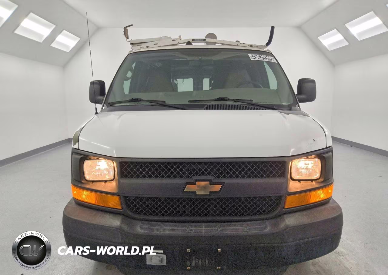2011 Chev Express G2500 VIN:1GCWGFCB6B1130139 - 5