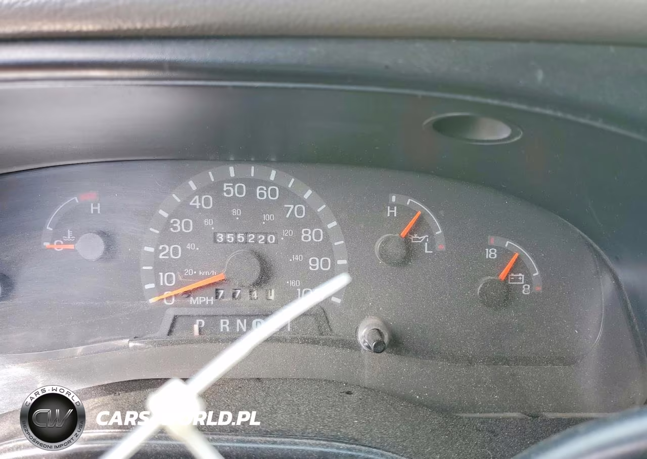 2001 Ford Econoline E250 Van VIN:1FTNE24241HB21342 - 9