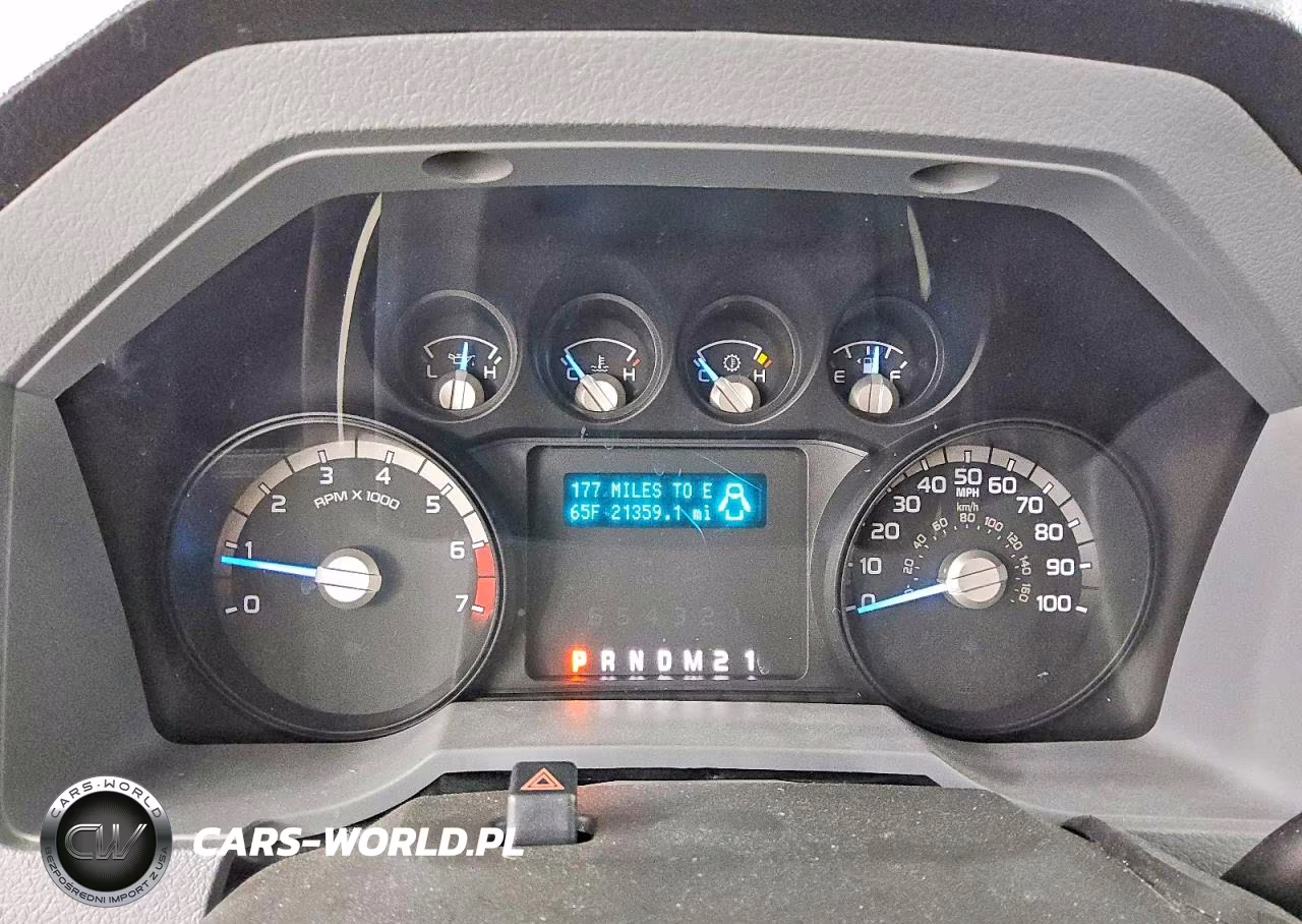 2013 Ford F250 Super Duty VIN:1FTBF2A67DEB82147 - 9