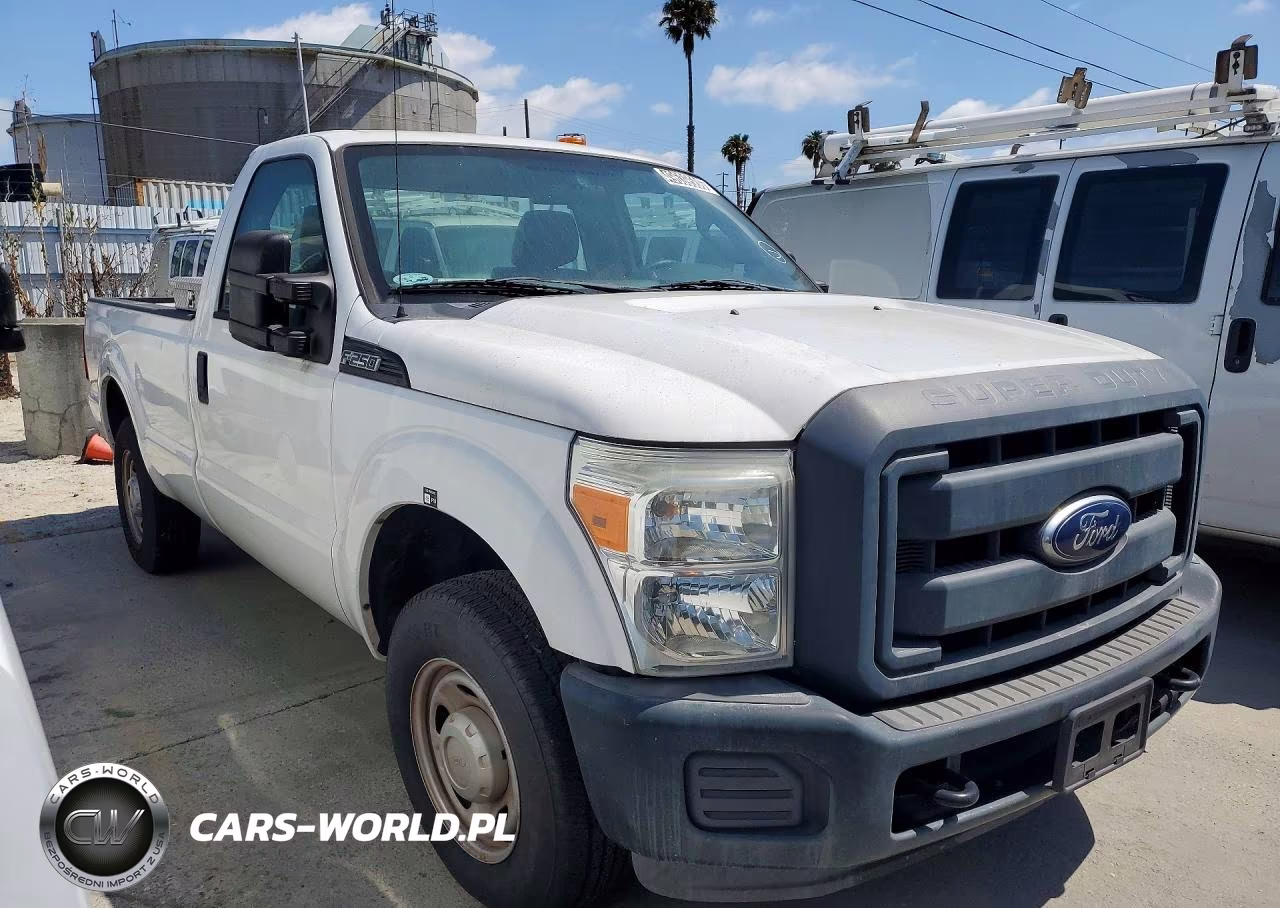 2013 Ford F250 Super Duty VIN:1FTBF2A66DEB81958 - 4