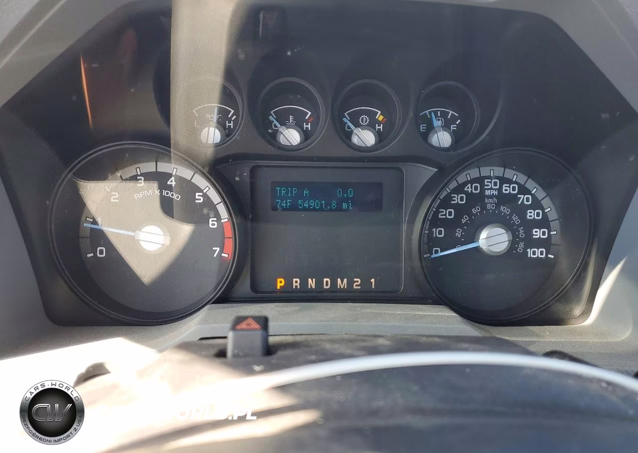 2013 Ford F250 Super Duty VIN:1FTBF2A66DEB81958 - 9