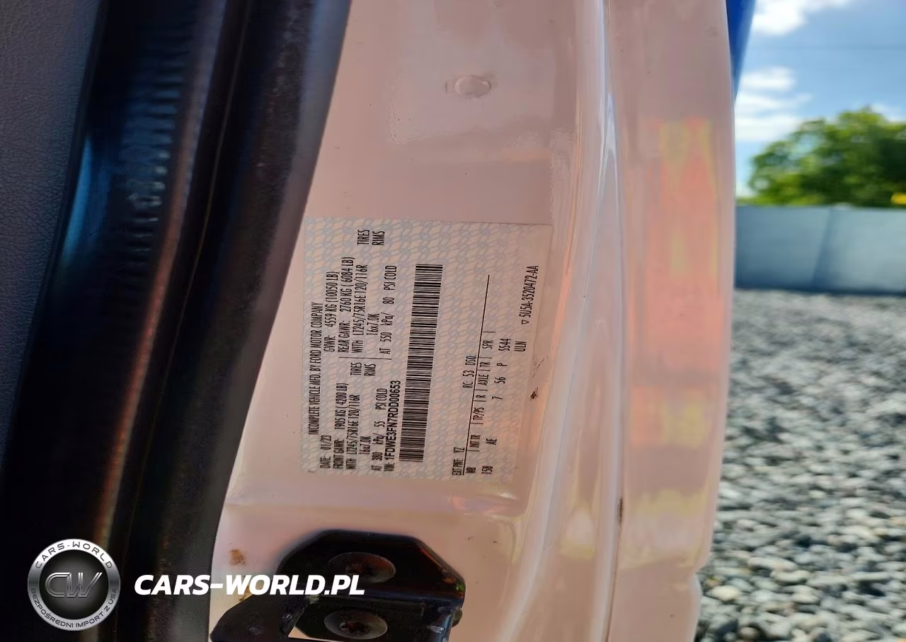2024 Ford E350 Refrigerated Box Truck VIN:1FDWE3FN7RDD00653 - 13