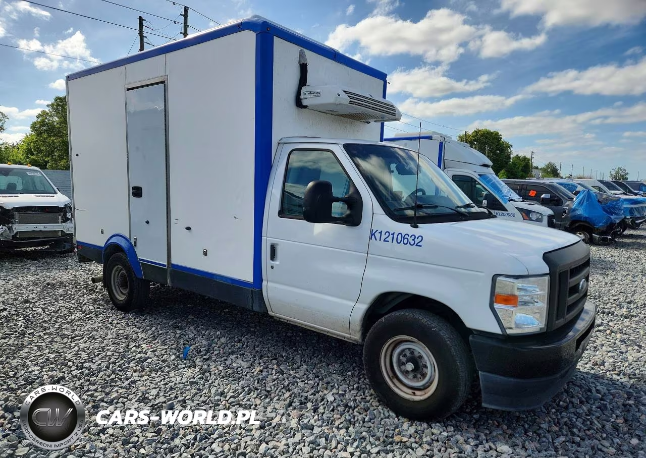 2024 Ford E350 Refrigerated Box Truck VIN:1FDWE3FN7RDD00653 - 4