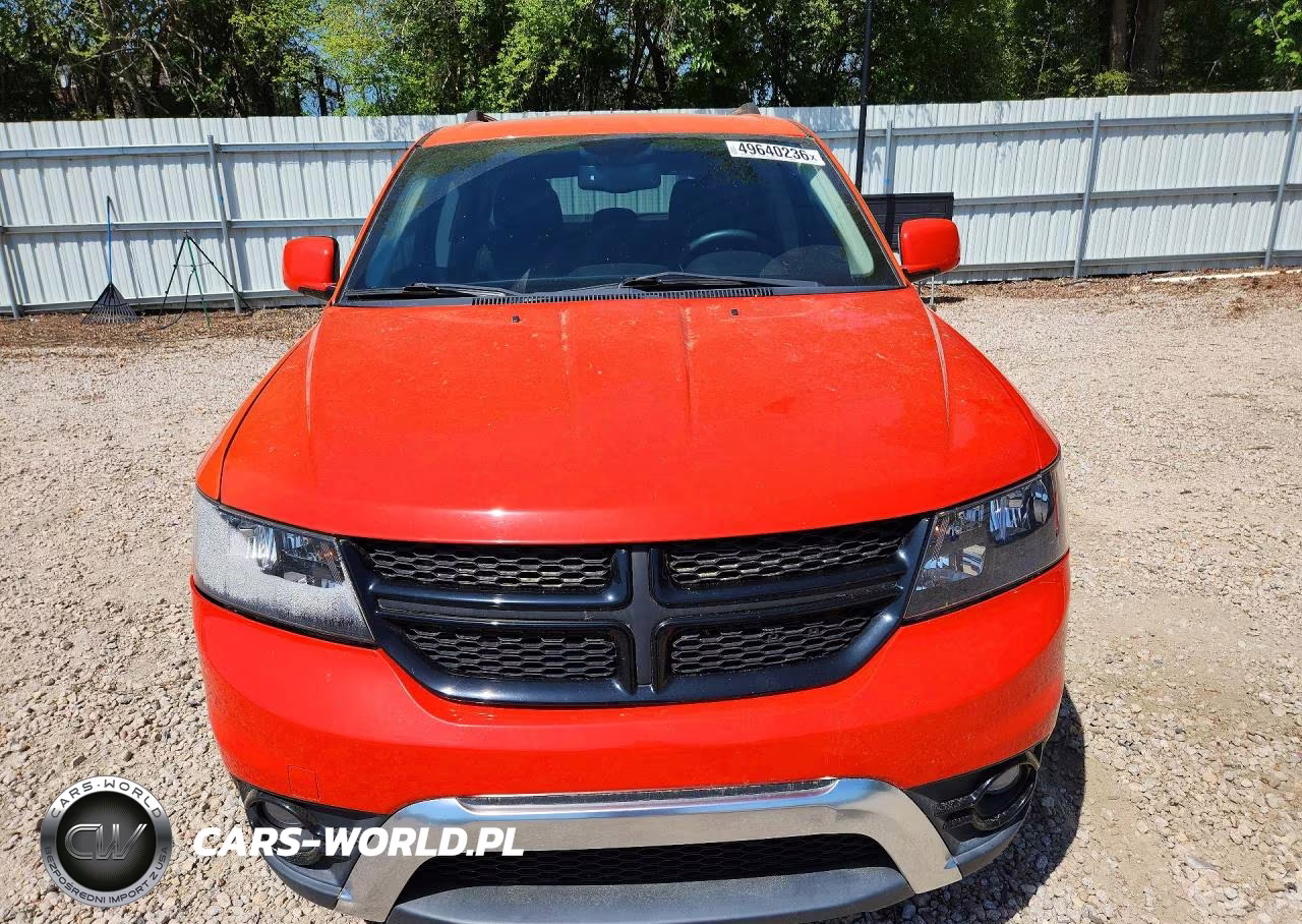 2018 Dodge Journey Crossroad VIN:3C4PDCGB3JT269271 - 5