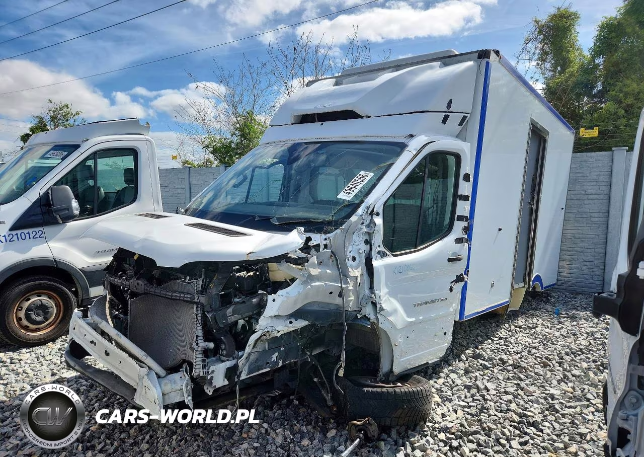 2020 Ford Transit Delivery Truck