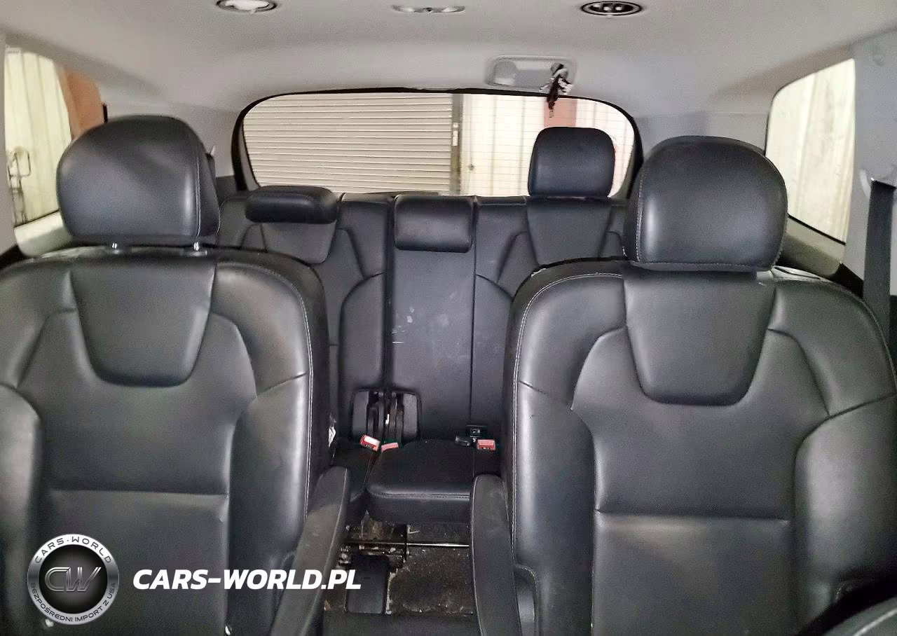 2020 Kia Telluride S VIN:5XYP6DHC3LG089726 - 10
