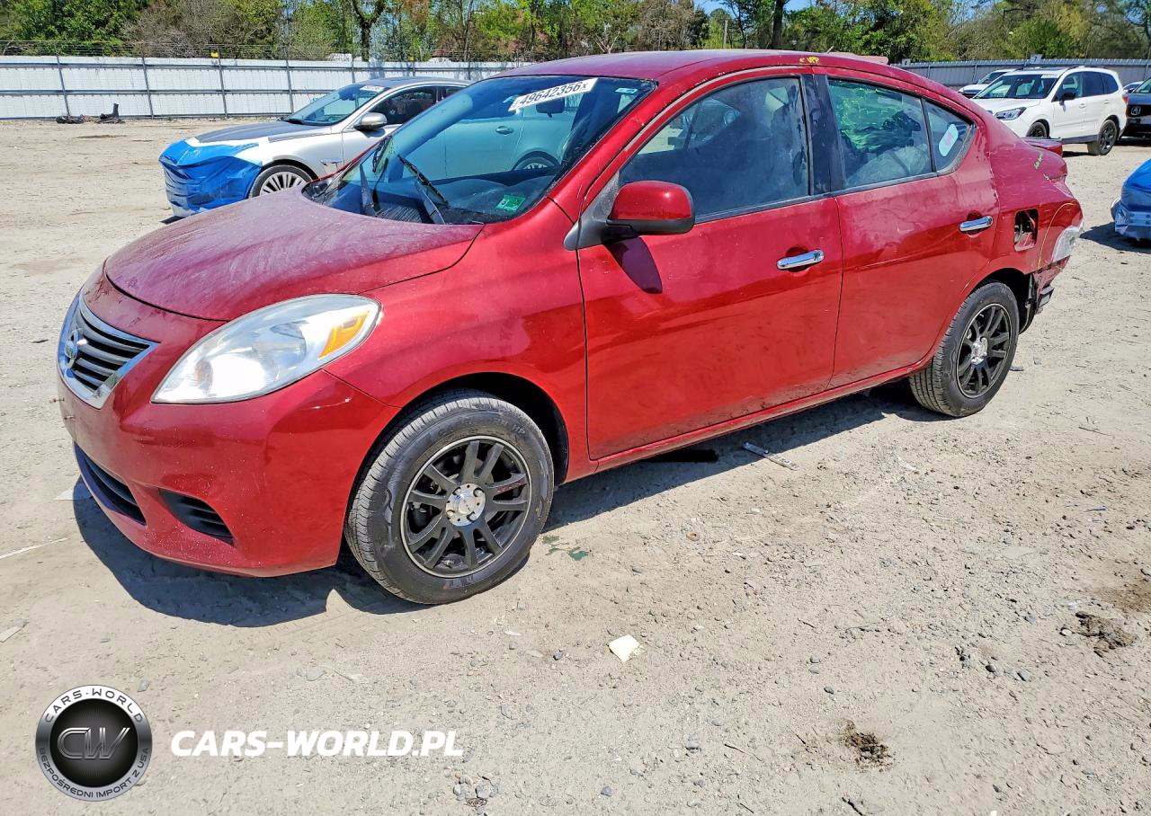 2013 Nissan Versa 1.6 S