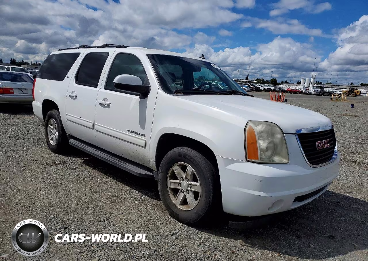 2014 GMC Yukon Xl C1500 Slt VIN:1GKS1KE01ER234715 - 4