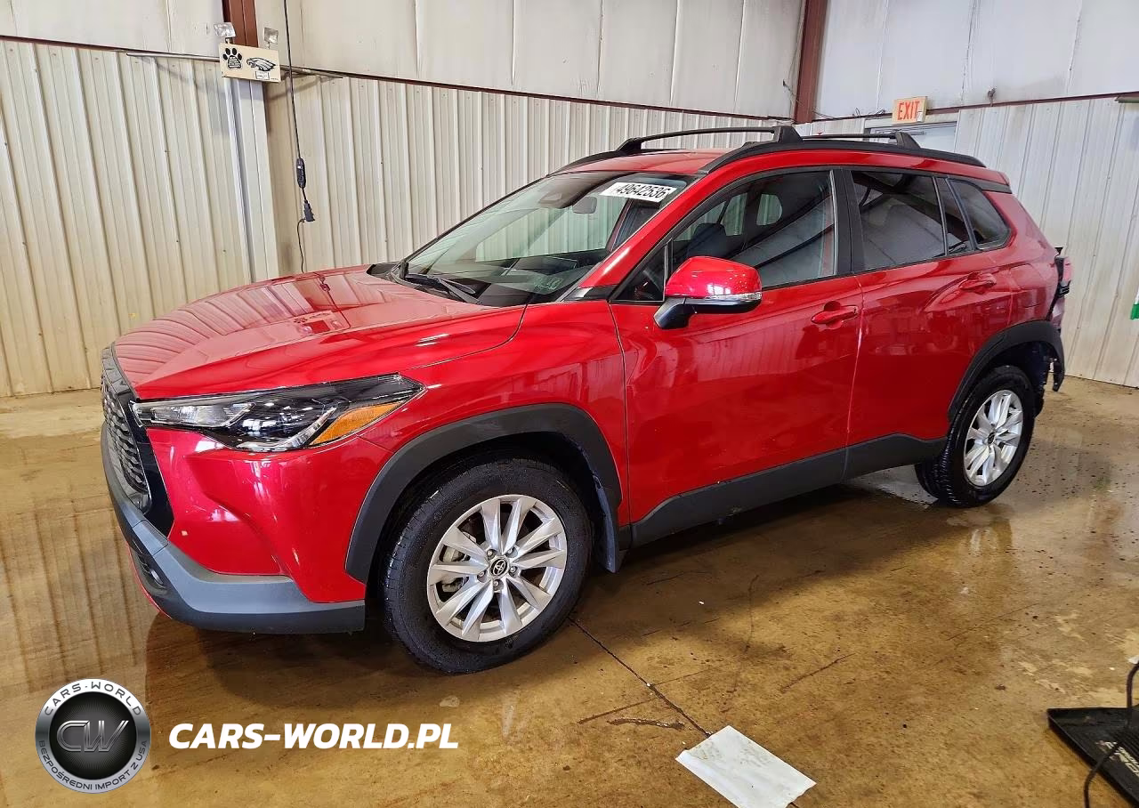2024 Toyota Corolla Cross Le – zdjęcie 1 z 14