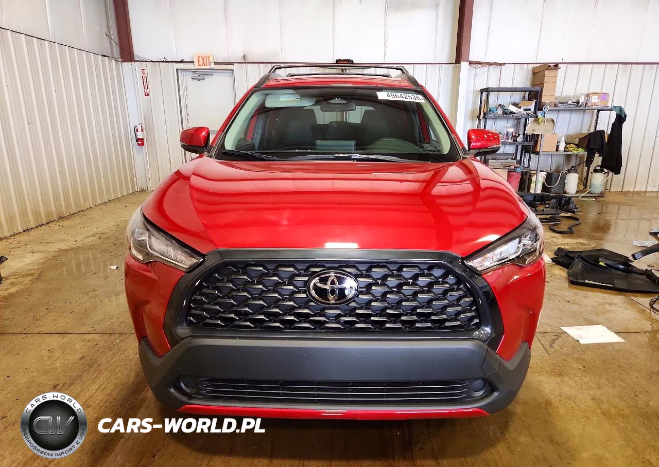 2024 Toyota Corolla Cross Le VIN:7MUCAABG4RV106347 - 5