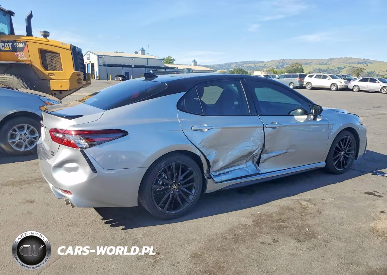 2023 Toyota Camry Xse VIN:4T1K61BK2PU082713 - 3