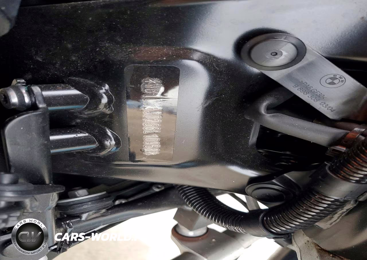 2025 BMW F 900 R VIN:WB10K8302S6L10958 - 9