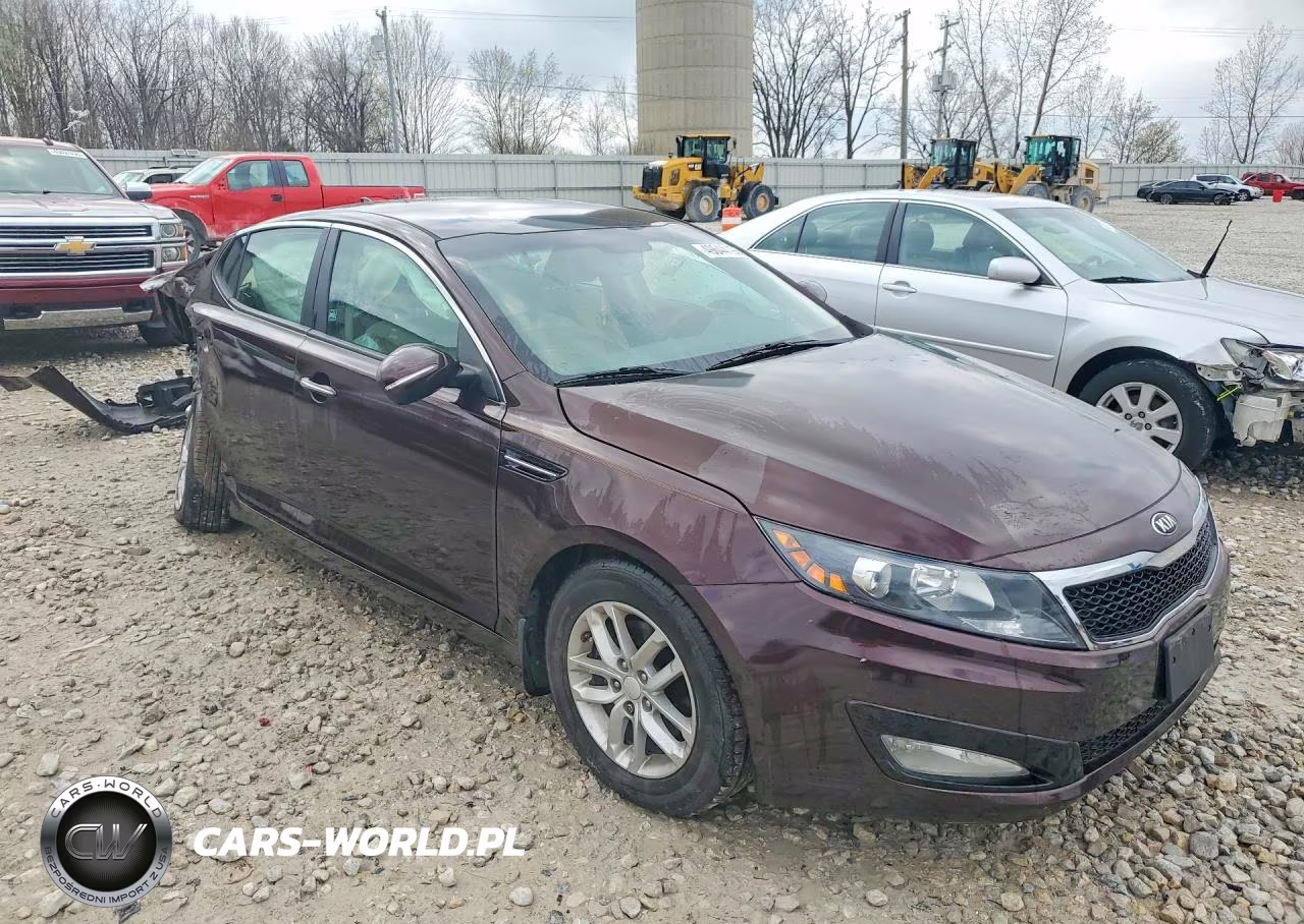 2013 Kia Optima Lx VIN:5XXGM4A75DG198732 - 4