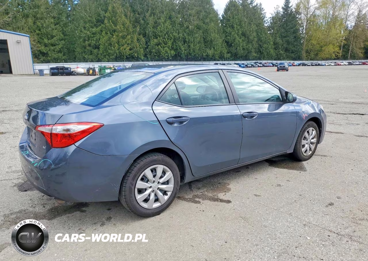 2014 Toyota Corolla Le VIN:2T1BURHE3EC205116 - 3
