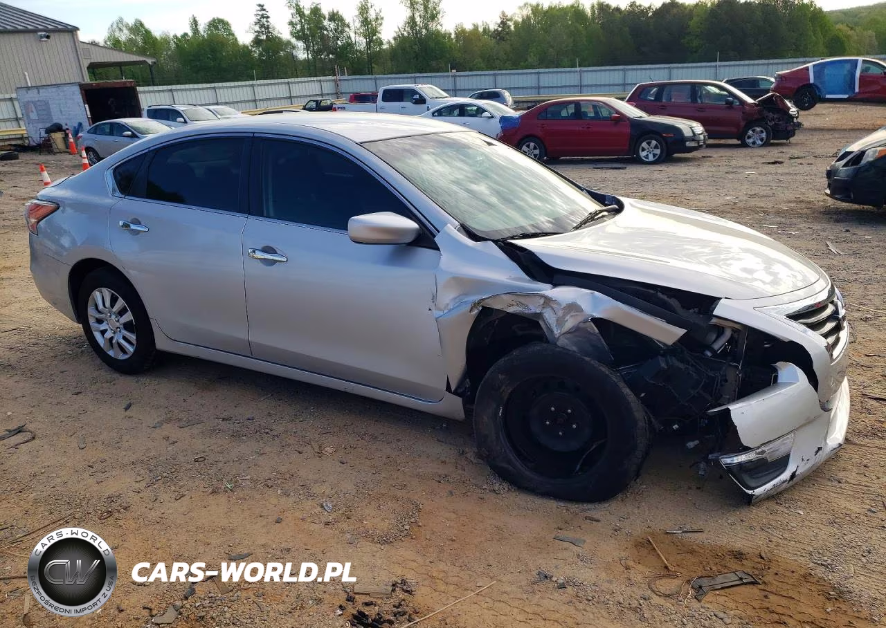 2015 Nissan Altima 2.5 VIN:1N4AL3AP6FN890725 - 4