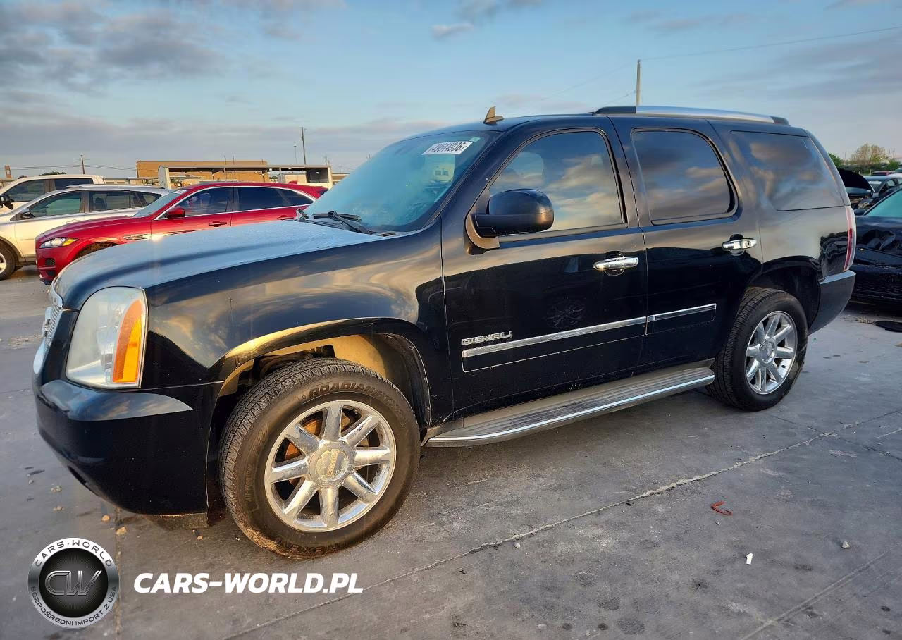2009 GMC Yukon Denali – zdjęcie 1 z 13