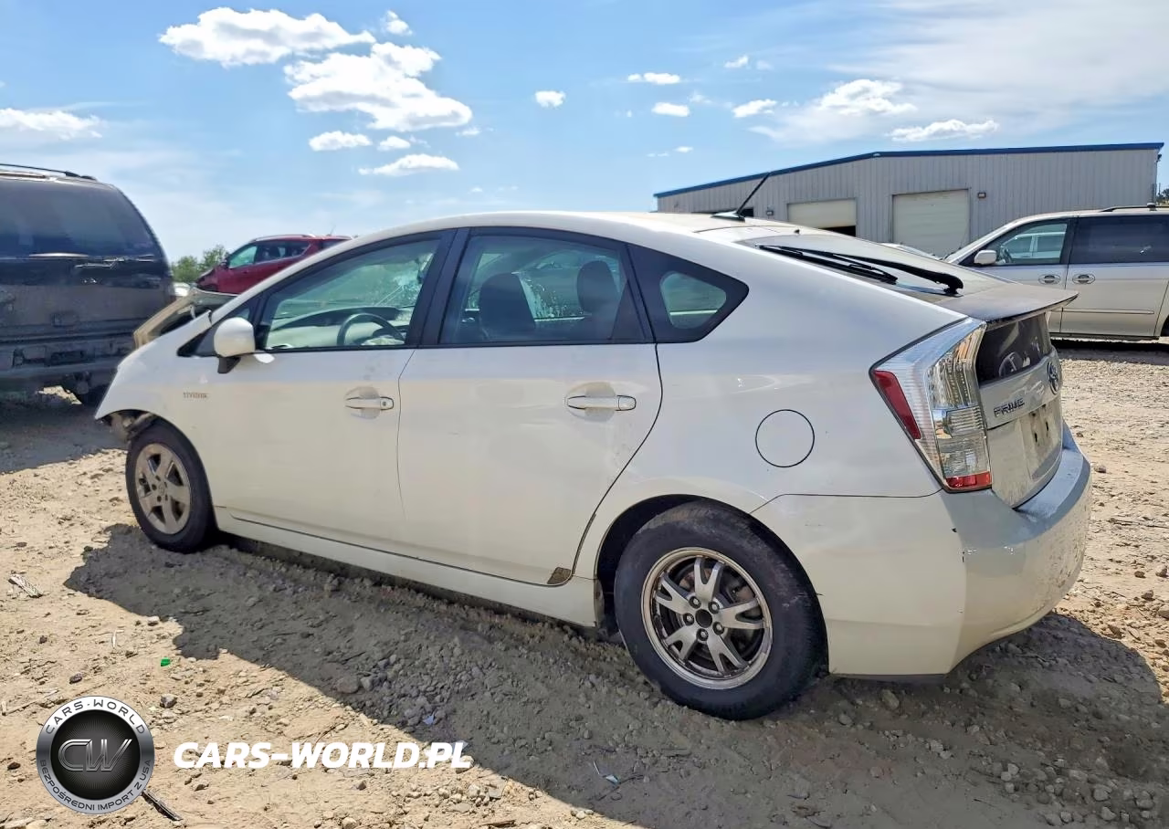 2011 Toyota Prius Two VIN:JTDKN3DU7B5345458 - 2