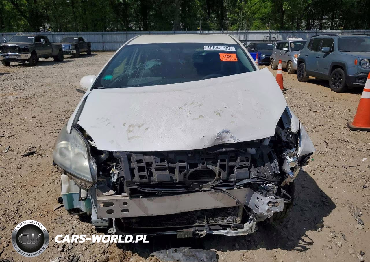 2011 Toyota Prius Two VIN:JTDKN3DU7B5345458 - 5