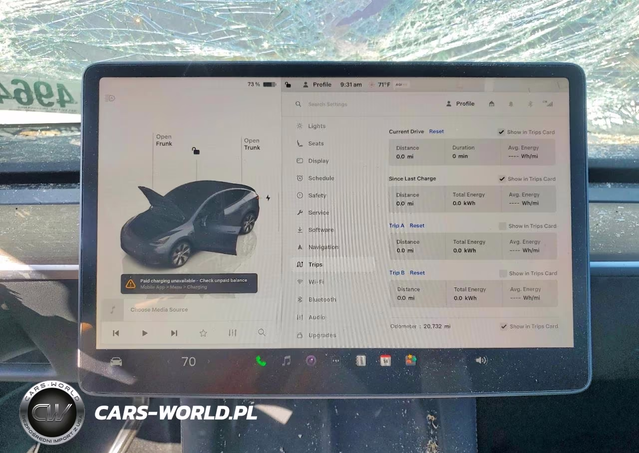 2023 Tesla Model Y VIN:7SAYGDEE3PA036061 - 9
