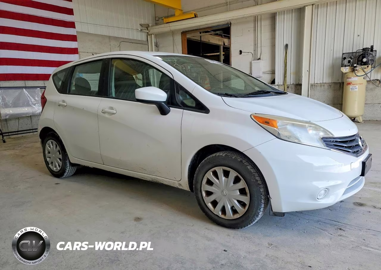 2015 Nissan Versa Note S Plus VIN:3N1CE2CP7FL417942 - 4