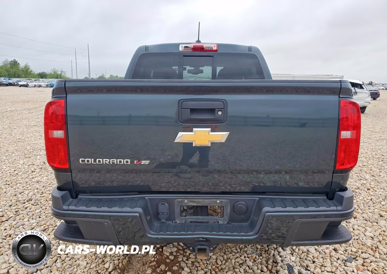 2017 Chevrolet Colorado Z71 VIN:1GCGTDENXH1179431 - 6