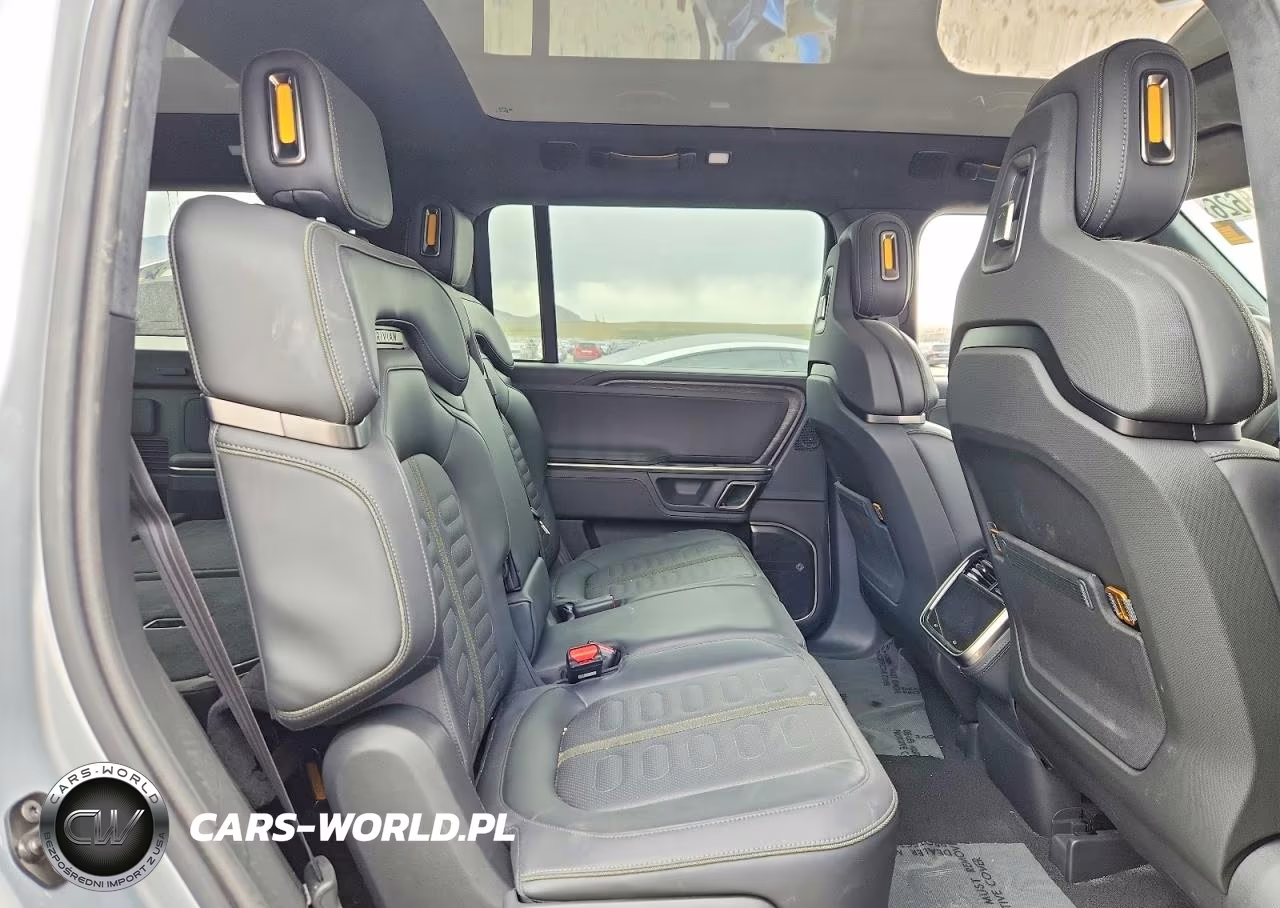 2024 Rivian R1S Adventure VIN:7PDSGABA2RN037012 - 10