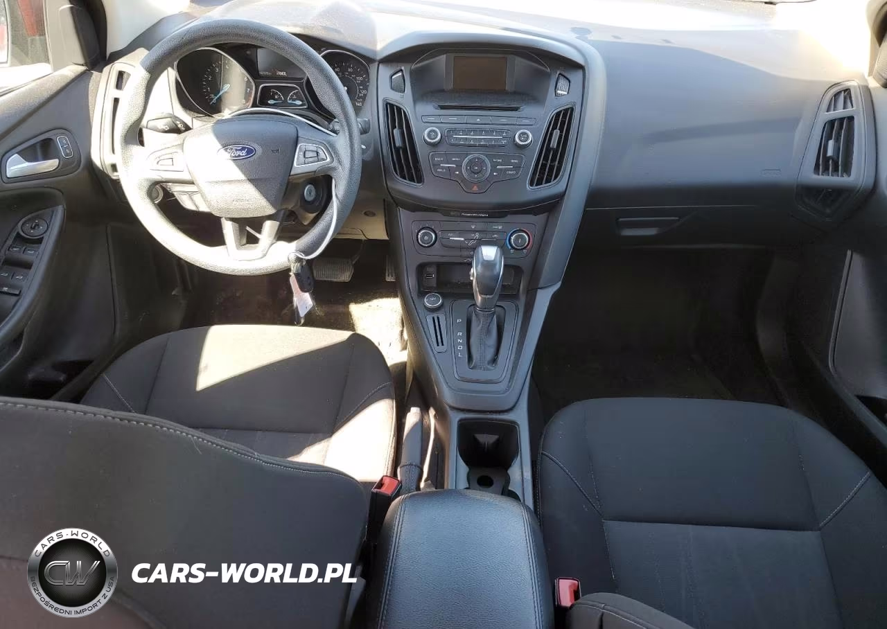 2015 Ford Focus Se VIN:1FADP3F28FL364980 - 8
