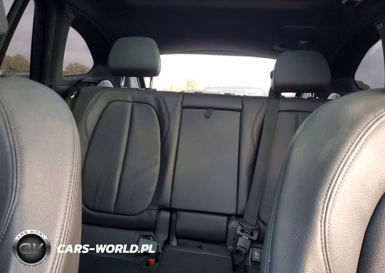 2017 BMW X1 Sdrive28I VIN:WBXHU7C39H5H35280 - 10