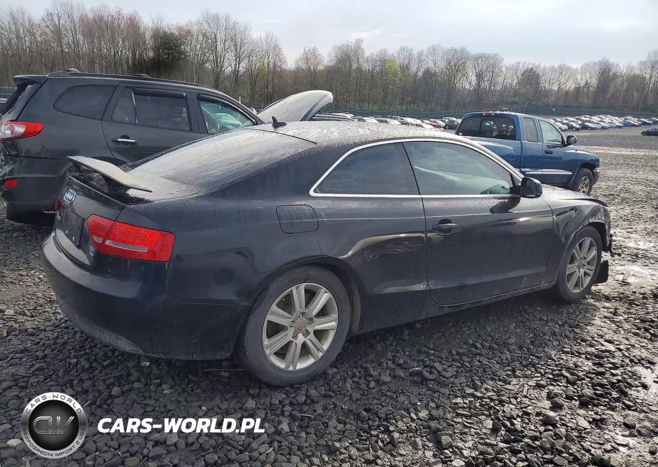 2011 Audi A5 Premium Plus VIN:WAURFAFR8BA046302 - 3