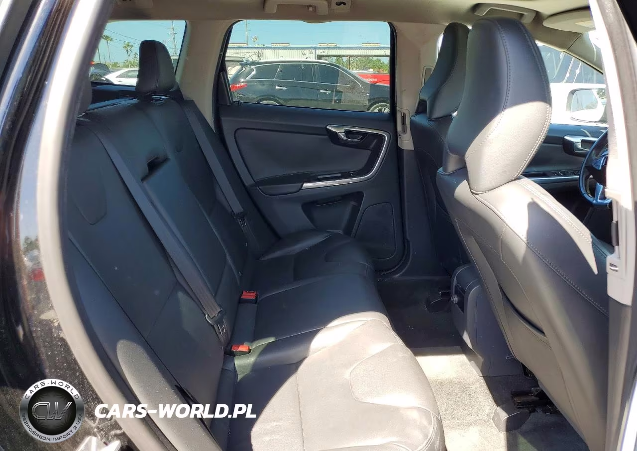 2015 Volvo Xc60 T5 Premier+ VIN:YV440MDC8F2589449 - 11